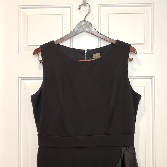 Taylor Sleeveless Fit and Flare LBD Dress with Ruffle Hem Size 10 Black - Picture 3 of 11